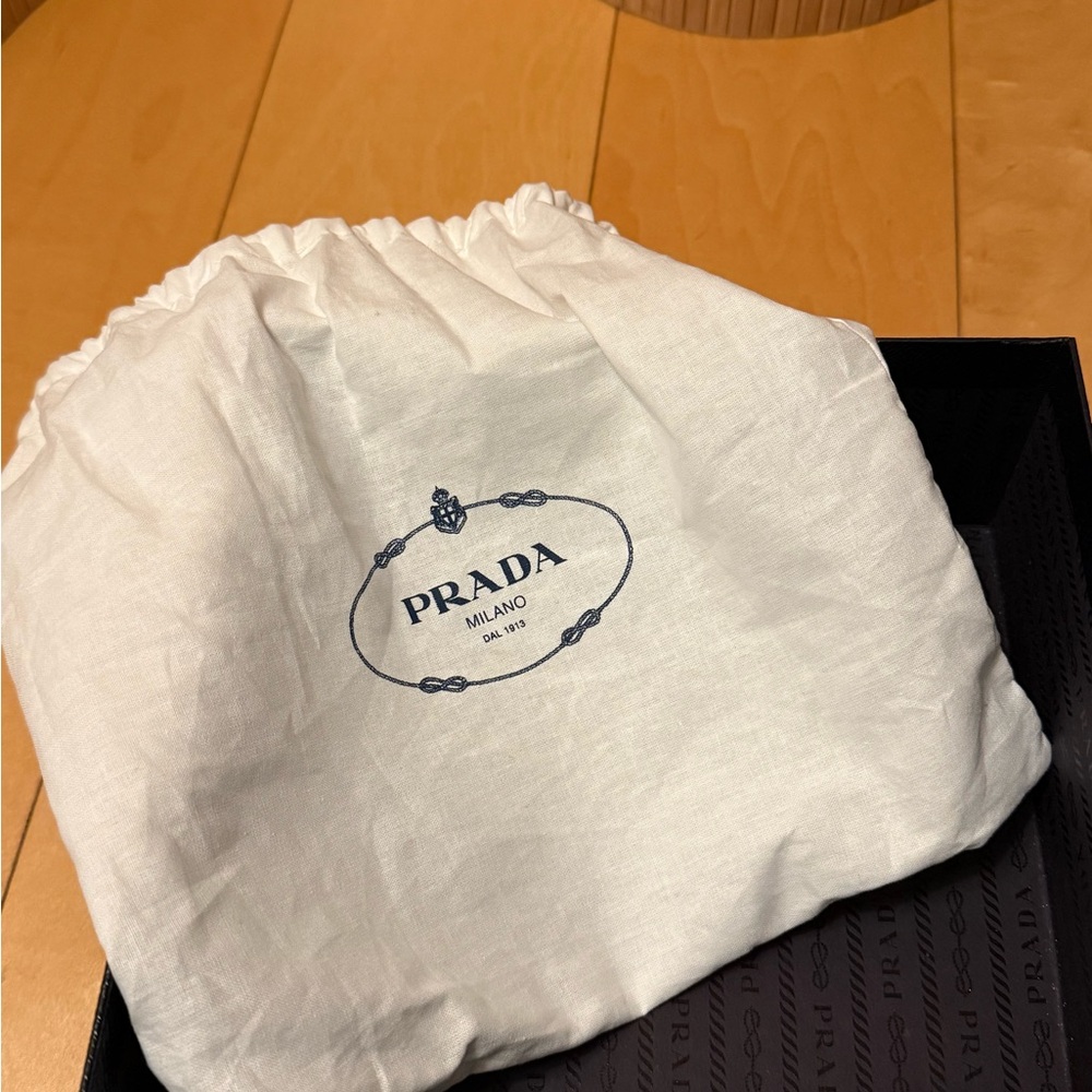 PRADA Re-Nylon Headband - Picture 5 of 7